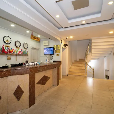 Simper Hotel 3*