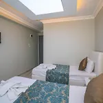 Simper Hotel 3*