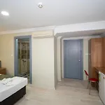 Simper Hotel
