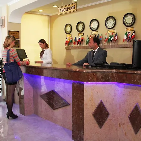 Simper Hotel 3*