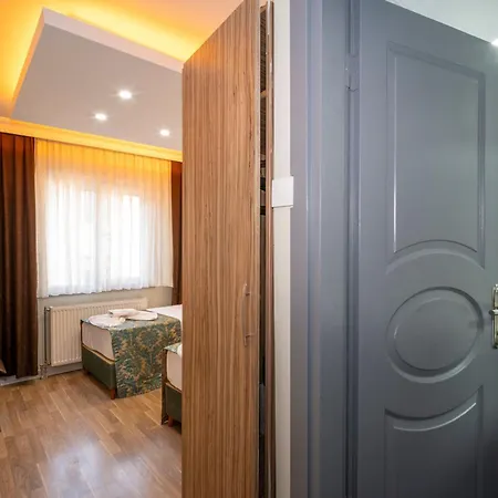 Simper Hotel