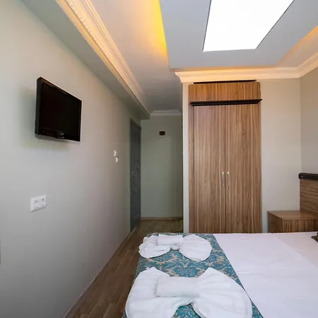 Simper Hotel